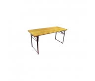 Table pliante en bois